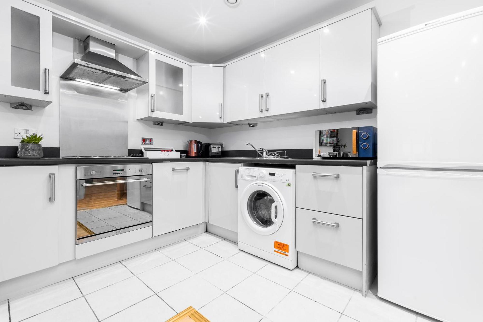 City Centre Apartment - 2 Bedroom - Secure Parking - Top Rated - 201M Birmingham Extérieur photo